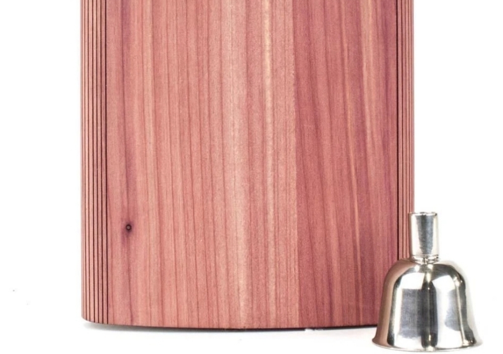 Cedar Flask 6oz with funnel USA